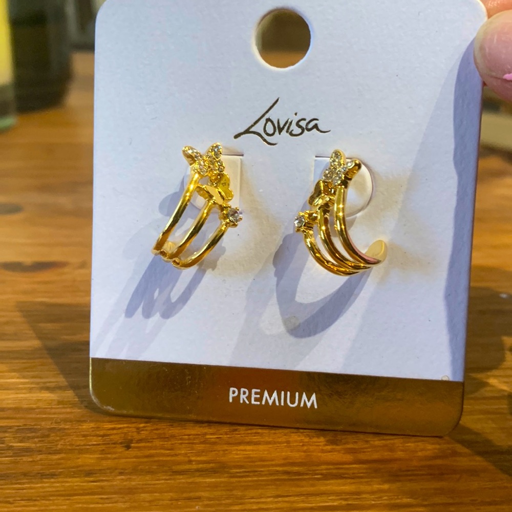 NWT - Louisa premium butterfly earrings hypoallergenic